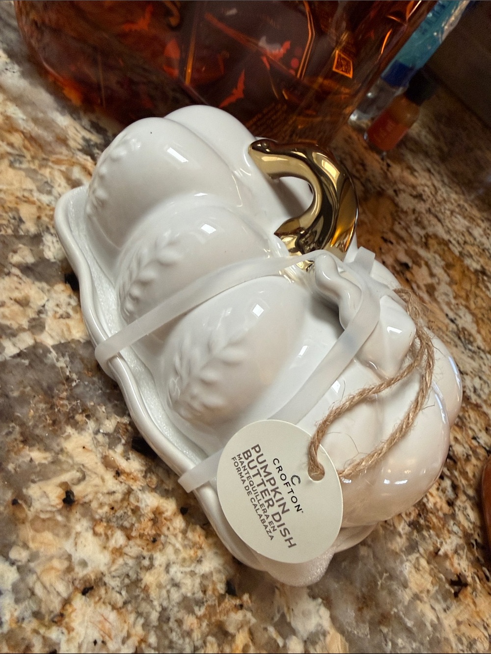 Crofton White Ceramic Pumpkin Butter Dish-NWT - Picture 9 of 9